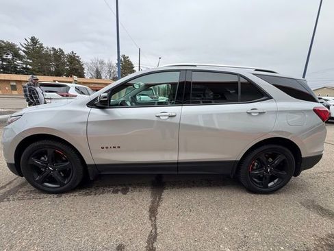 Used 2020 Chevrolet Equinox Premier w/ Premier Redline Edition image 4