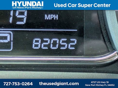 Used 2013 Nissan Sentra SR FWD image 30