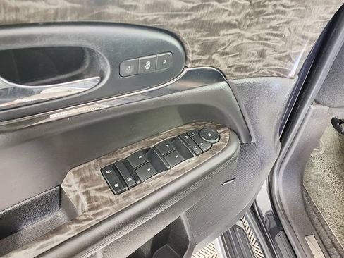 Used 2014 Buick Enclave Premium FWD image 14