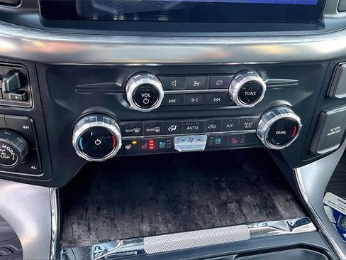 Used 2022 Ford F150 Lariat w/ Equipment Group 502A High image 22