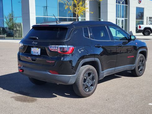 Used 2023 Jeep Compass Trailhawk w/ Sun and Sound Group AWD/4WD image 5