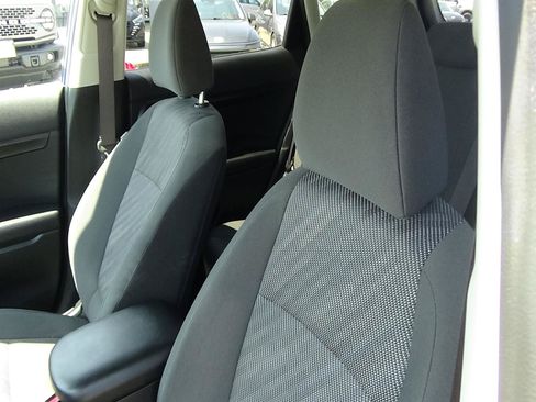 Used 2023 Kia Seltos LX AWD/4WD image 17