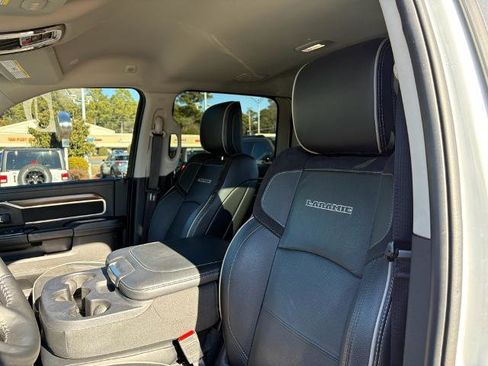 Used 2024 RAM 2500 Laramie image 15