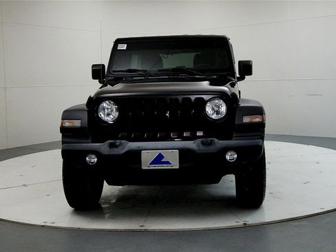 Used 2019 Jeep Wrangler Unlimited Sport S image 2