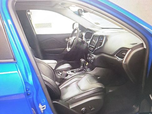 Used 2022 Jeep Cherokee Limited AWD/4WD image 15