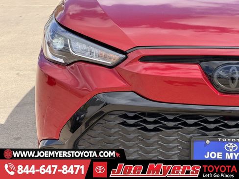 Used 2025 Toyota Corolla Cross AWD Hybrid image 5