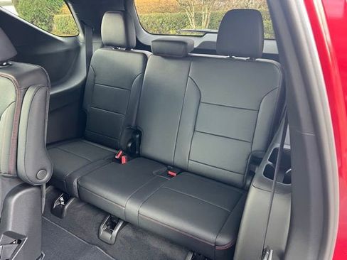 New 2026 Chevrolet Traverse RS image 12