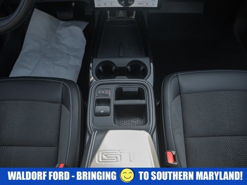 Used 2025 Ford Mustang Mach-E GT image 31