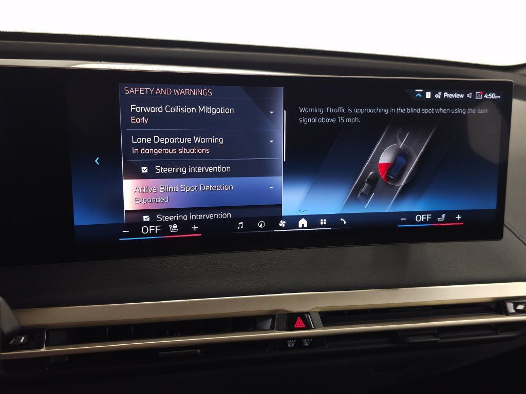 Certified 2024 BMW iX xDrive50 w/ Sport Package AWD/4WD image 27