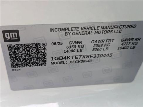 New 2025 Chevrolet Silverado 3500 LT image 15