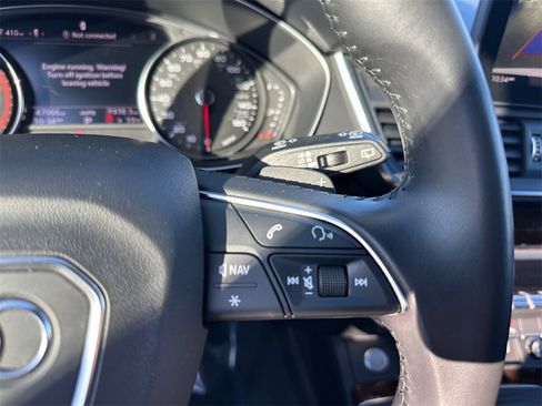 Used 2020 Audi Q5 2.0T Premium w/ Convenience Package image 23