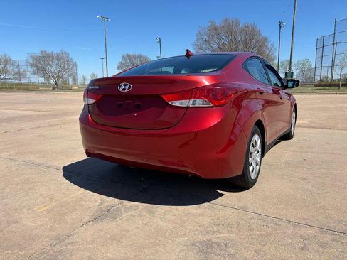 Used 2012 Hyundai Elantra GLS image 23