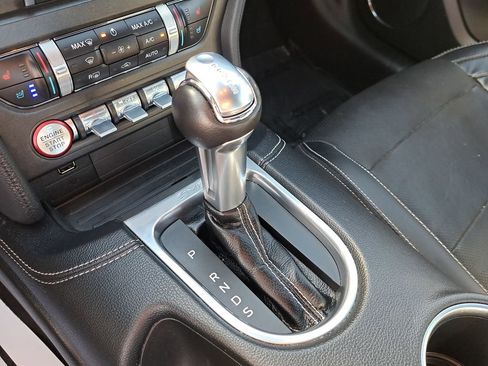 Used 2019 Ford Mustang Premium w/ Equipment Group 201A image 21