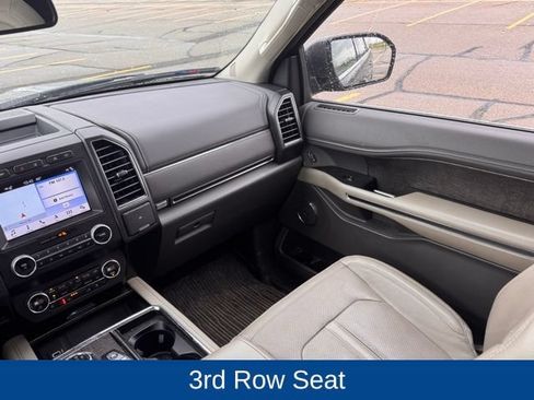 Used 2019 Ford Expedition Limited w/ Equipment Group 302A AWD/4WD image 17
