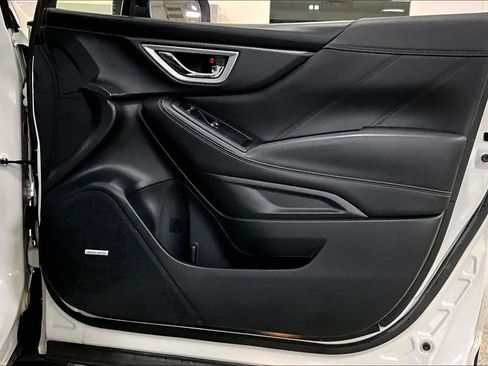 Used 2019 Subaru Forester Touring image 22
