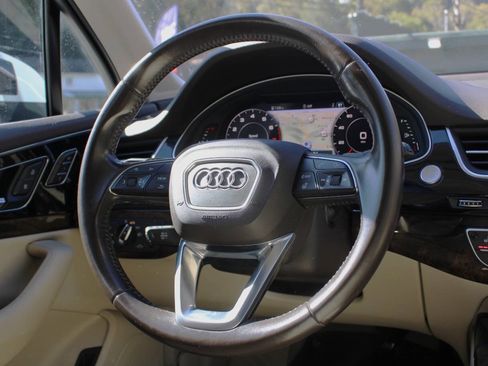 Used 2017 Audi Q7 3.0T Premium Plus image 16