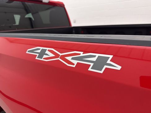 Used 2023 Chevrolet Silverado 1500 RST image 14