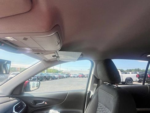 Used 2021 Chevrolet Equinox LT FWD image 5