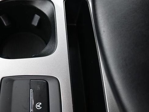 Used 2024 Ford Edge SEL image 17