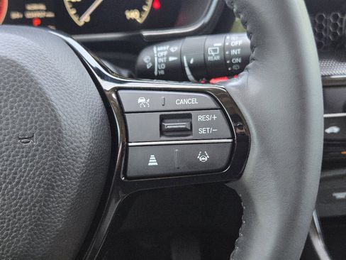 Used 2024 Honda CR-V EX-L image 29