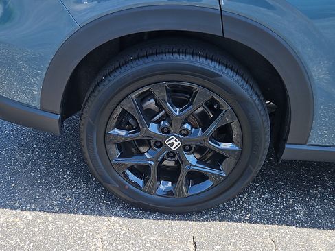 Used 2024 Honda HR-V Sport image 4