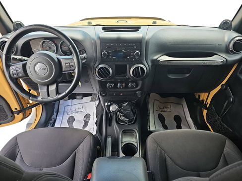 Used 2013 Jeep Wrangler Sport w/ Connectivity Group AWD/4WD image 10