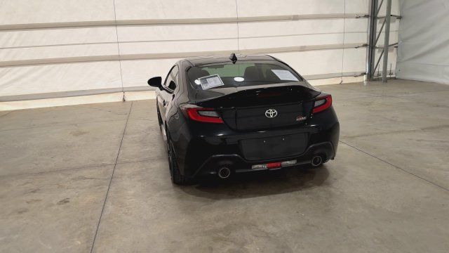 Used 2023 Toyota GR86 Premium RWD image 3