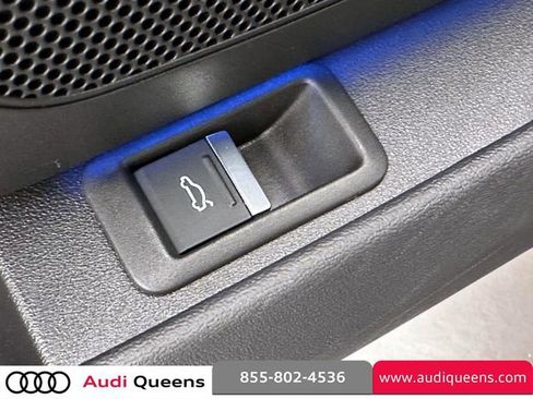 Used 2023 Audi e-tron GT Prestige w/ Prestige Package AWD/4WD image 19