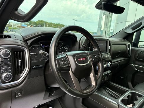 Used 2023 GMC Sierra 3500 AT4 w/ AT4 Premium Plus Package AWD/4WD image 11
