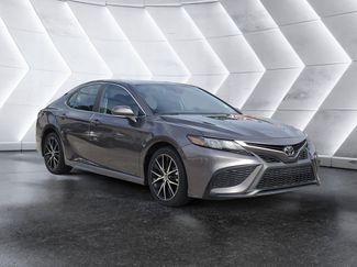 Used 2024 Toyota Camry SE w/ Convenience Package FWD video 2