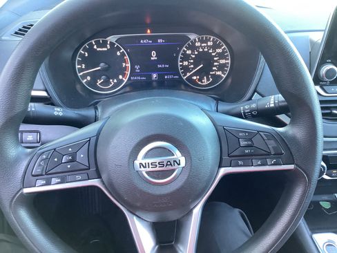 Used 2020 Nissan Altima 2.5 S image 9