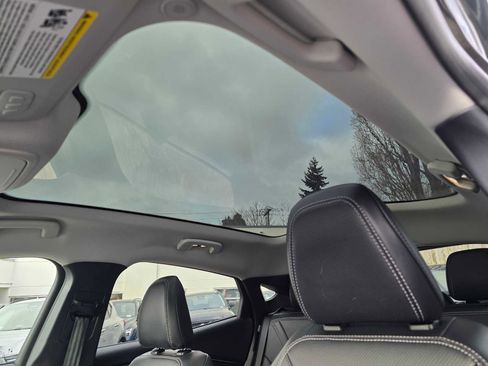 Used 2022 Ford Mustang Mach-E Premium image 23