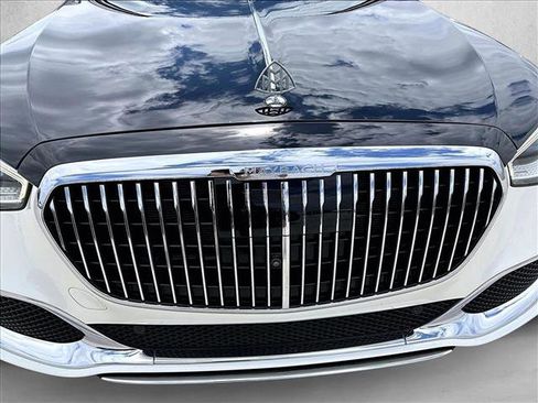 Certified 2022 Mercedes-Benz Maybach S 580 4MATIC image 30