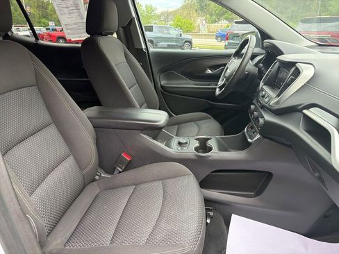Used 2022 GMC Terrain SLE w/ Driver Convenience Package AWD/4WD image 21