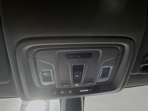 Used 2020 Chevrolet Silverado 1500 RST w/ Texas Edition image 22