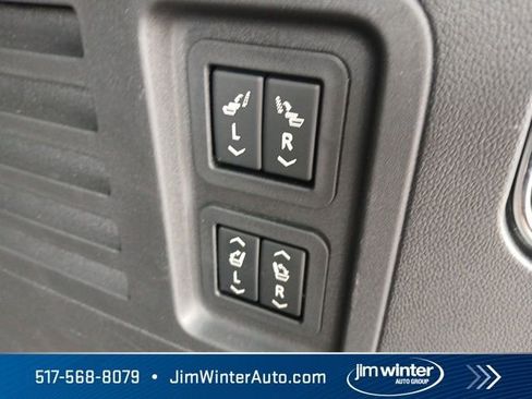 Used 2025 Buick Enclave Avenir w/ LPO, Floor Liner Package AWD/4WD image 16