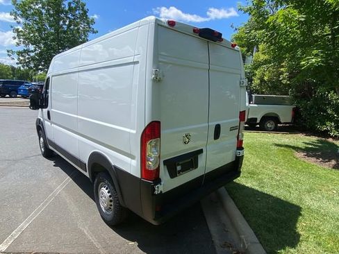 Used 2025 RAM ProMaster 2500 w/ Convenience Group FWD image 26