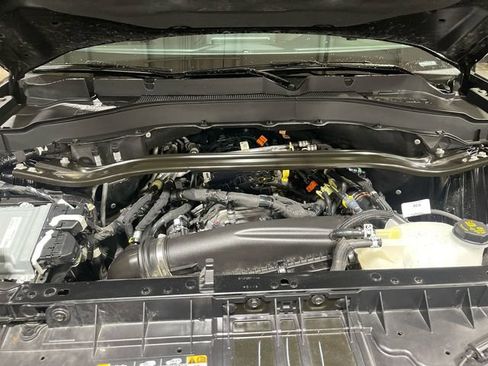 Used 2025 Ford Explorer ST-Line AWD/4WD image 26