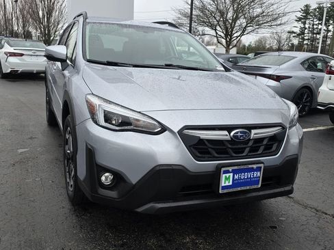Used 2023 Subaru Crosstrek 2.5i Limited AWD/4WD image 9
