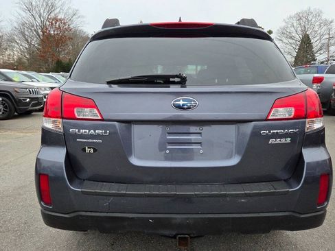 Used 2014 Subaru Outback 2.5i Premium AWD/4WD image 13
