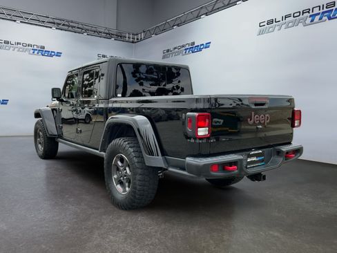 Used 2022 Jeep Gladiator Rubicon w/ Cold Weather Group AWD/4WD image 7