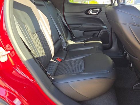 New 2026 Jeep Compass Latitude image 10