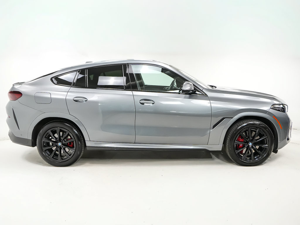 Used 2025 BMW X6 xDrive40i w/ Climate Comfort Package AWD/4WD image 9