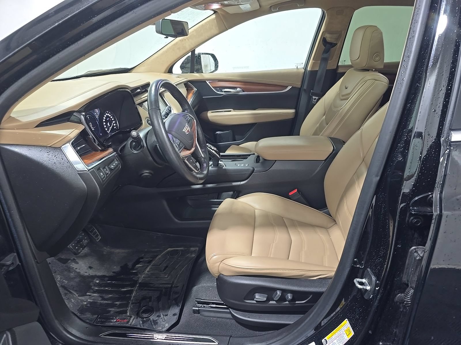 Used 2019 Cadillac XT5 Platinum AWD/4WD image 10