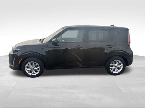 Used 2024 Kia Soul LX w/ Option Group 015 image 3