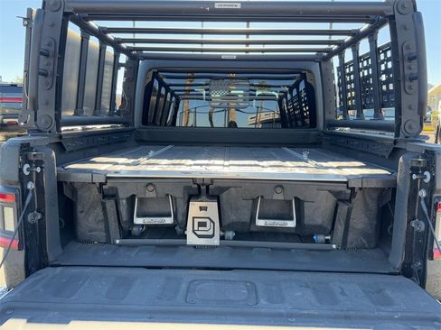 Used 2022 Jeep Gladiator Mojave w/ Trailer Tow Package image 18