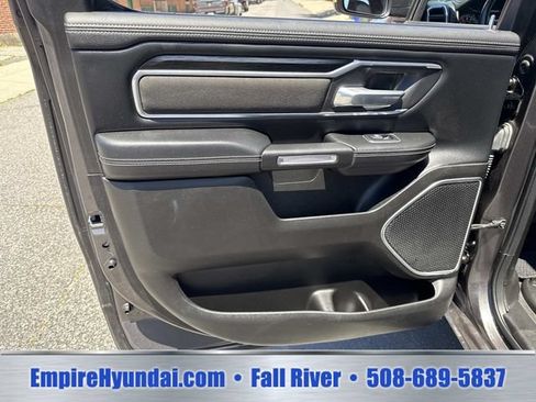 Used 2023 RAM 1500 Laramie AWD/4WD image 16