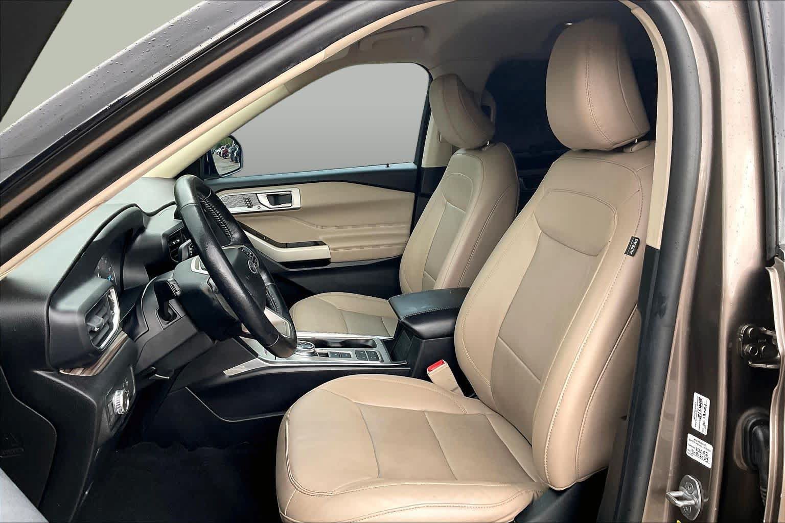 Used 2021 Ford Explorer Limited RWD image 8