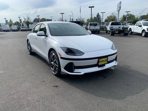 New 2025 Hyundai Ioniq 6 SEL image 7