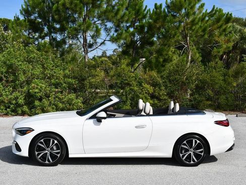 Used 2024 Mercedes-Benz CLE 300 4MATIC Cabriolet image 27